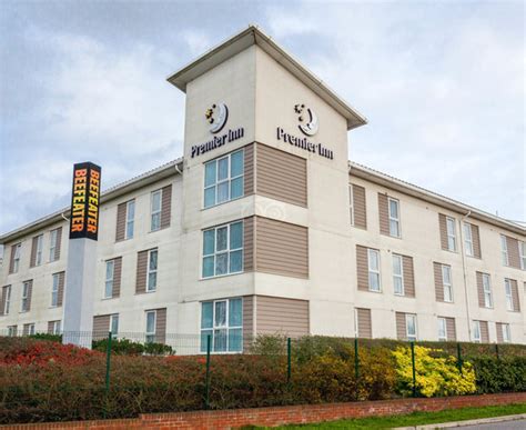 hotels in corby  Popular cheap hotels in Corby include Premier Inn Corby hotel, Best Western Rockingham Forest Hotel, and Holiday Inn Corby - Kettering A43, an IHG hotel